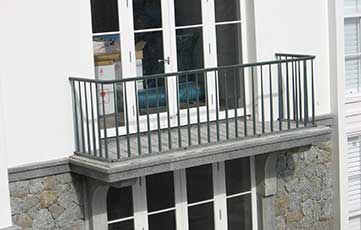 Railings & Balustrades